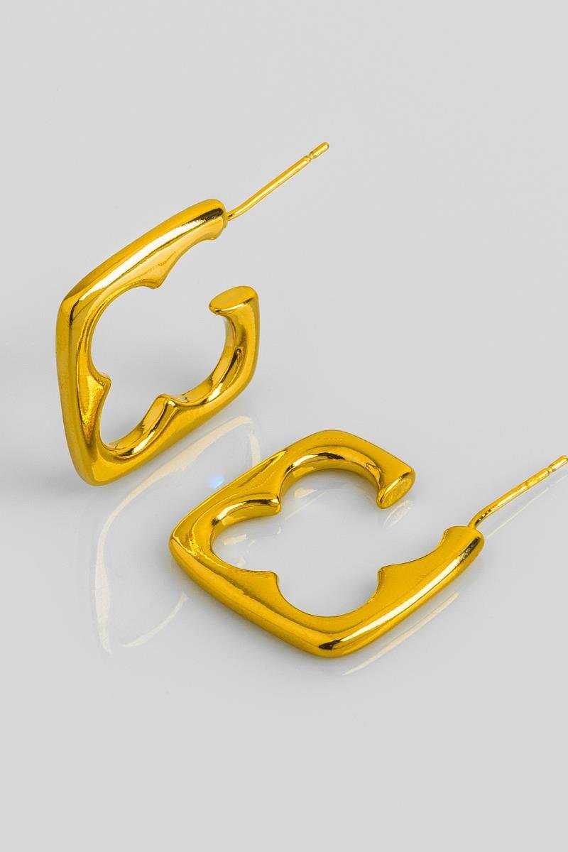 BRINCO ARGOLA QUADRADA FORMATO DE TREVO 20MM OURO