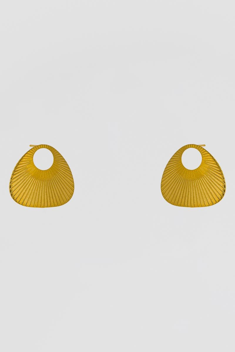BRINCO LEQUE GEOMÉTRICO VAZADO FIOS LISO 23X25MM OURO
