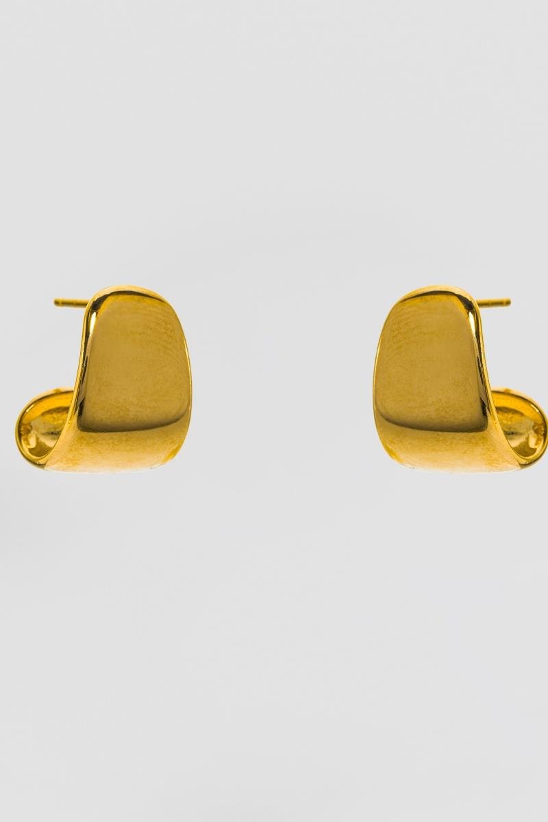 BRINCO CURVADO LISO 14X11MM OURO