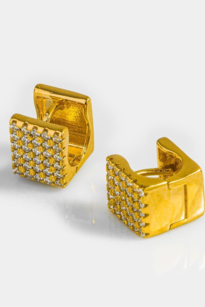 BRINCO CLICK QUADRADO CRAVEJADO EM ZIRCÔNIAS 9MM OURO
