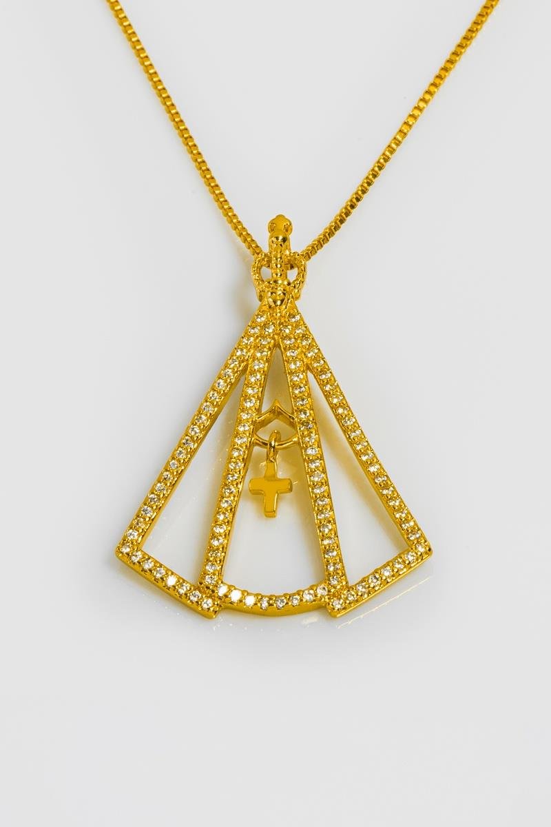 COLAR COM PINGENTE NOSSA SENHORA CRAVEJADA EM ZIRCÔNIAS 38MM CRUZ CORRENTE VENEZIANA 45CM OURO