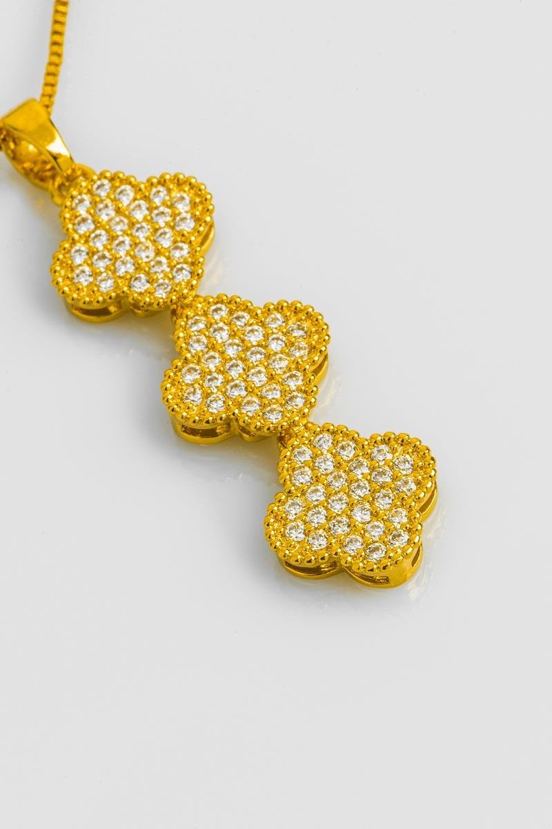 COLAR TRIO DE TREVOS CRAVEJADO EM ZIRCÔNIAS OURO