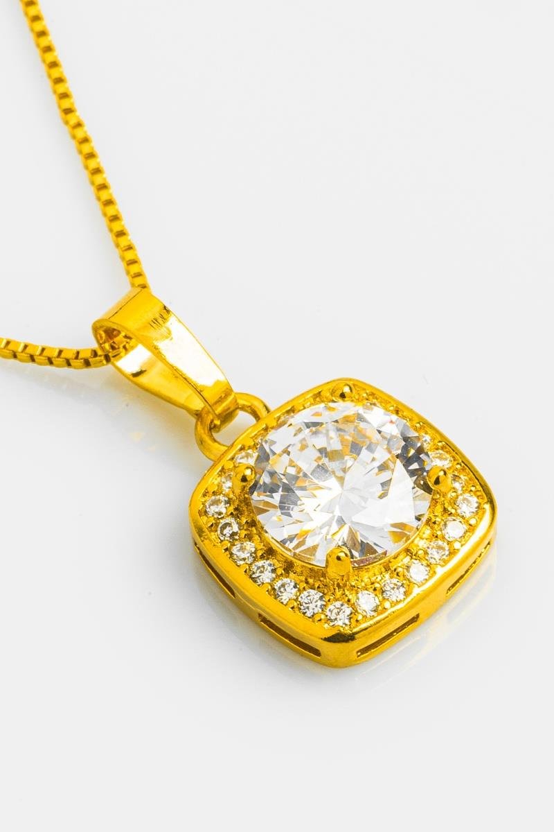 COLAR PINGENTE QUADRADO CRAVEJADO EM ZIRCÔNIAS PONTO DE LUZ OURO