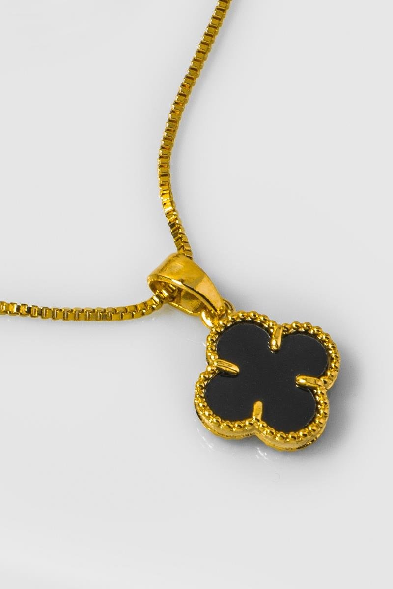 CONJUNTO DE TREVO PRETO 11MM OURO